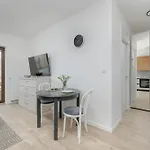 Modern 1 Maja With Parking In By Rent Like