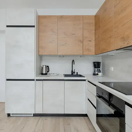 Daire Modern 1 Maja With Parking In By Rent Like