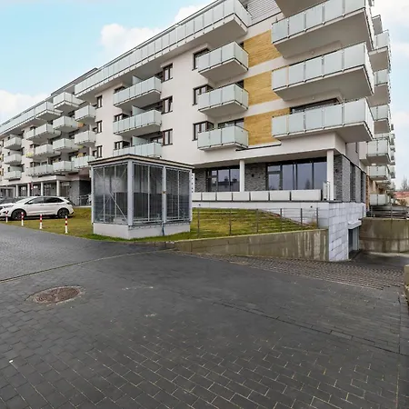 Modern 1 Maja With Parking In By Rent Like Apartment