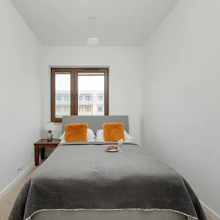Modern 1 Maja With Parking In By Rent Like *